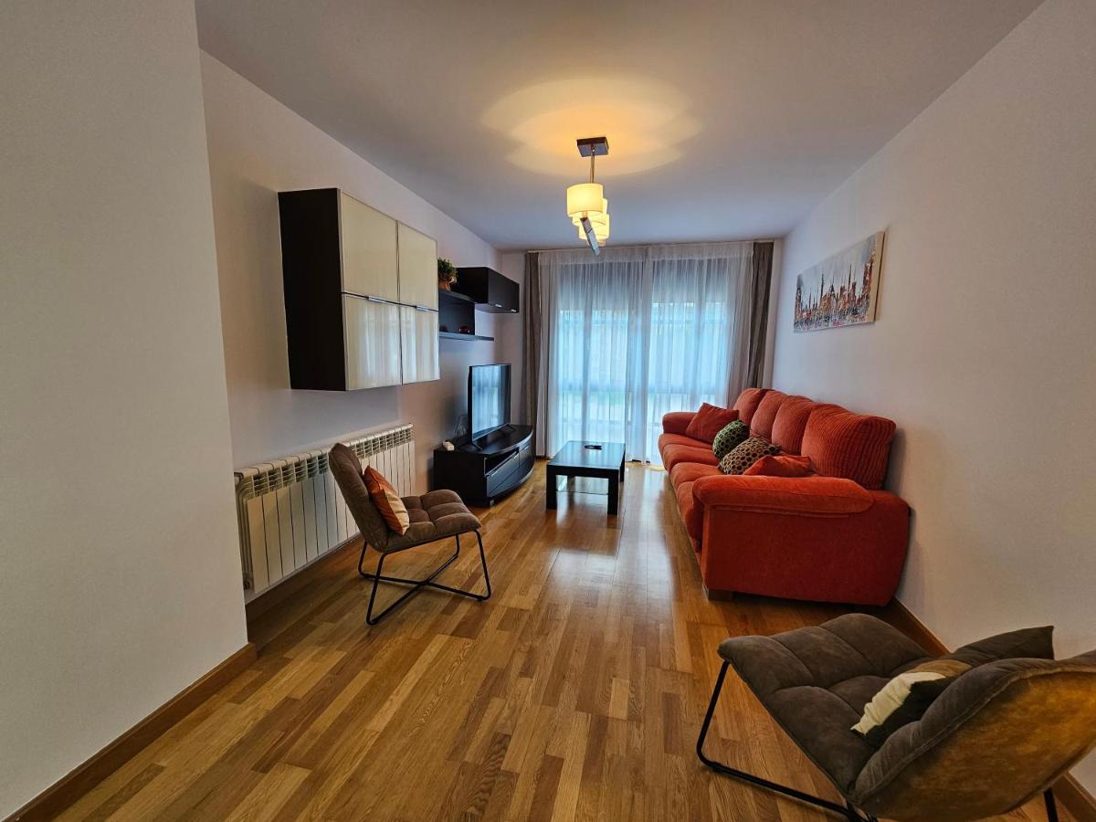 13B01 Apartamento Con Terraza Y Garaje Ribadesella Kültér fotó