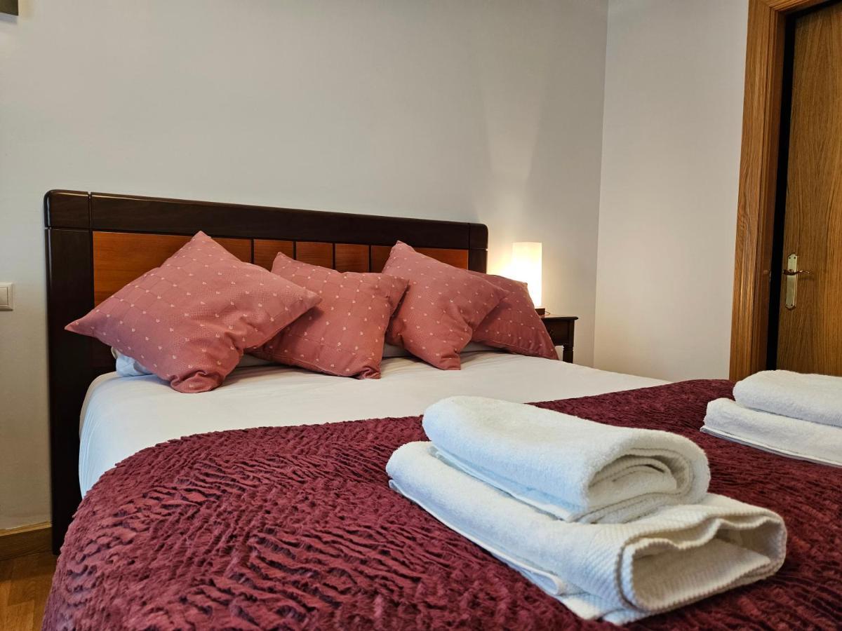 13B01 Apartamento Con Terraza Y Garaje Ribadesella Kültér fotó